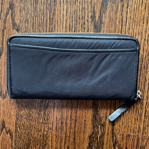 Kate Spade Wallet - Picture 3 of 8